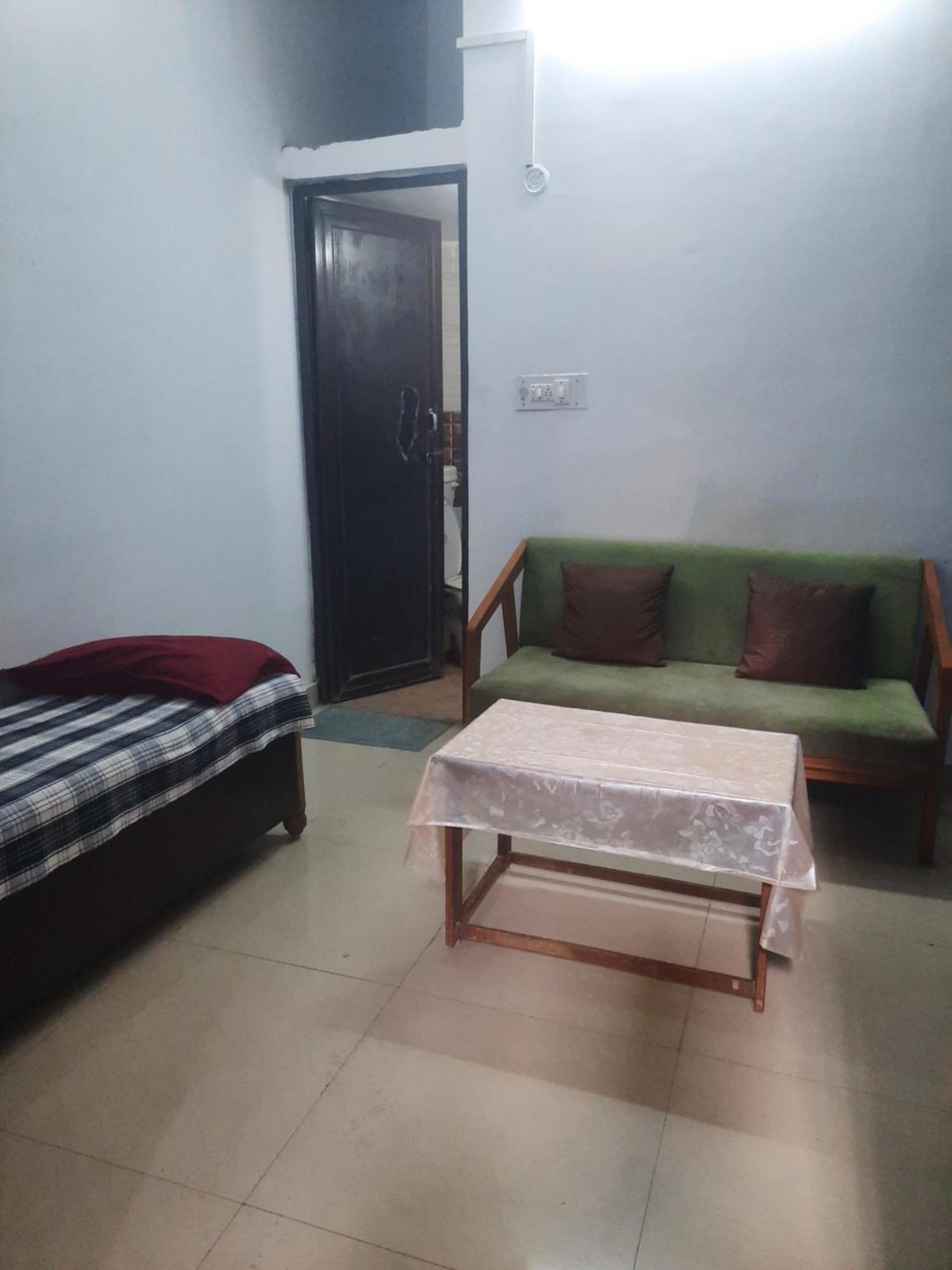 Gokul Pg Homestay Gorakhpur Eksteriør billede